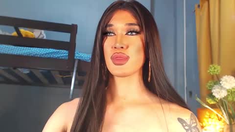 Snapshot of aleinacroft chatting on March 4, 2025, 8:35 am aleinacroft online show from March 4, 2025, 8:35 am