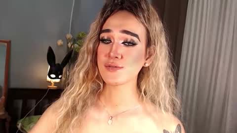 Snapshot of aleinacroft chatting on September 16, 2025, 2:34 am aleinacroft online show from September 16, 2025, 2:34 am