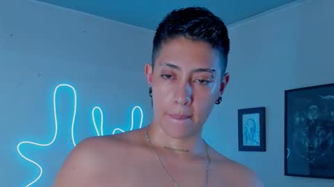 Alejandra online show from October 24, 2025, 10:39 pm