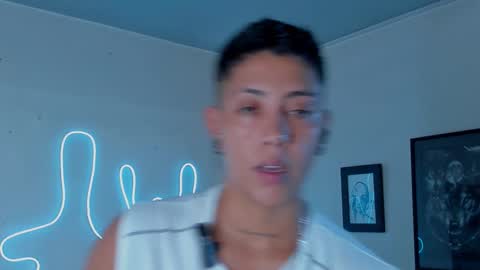 Alejandra online show from November 26, 2025, 12:22 am