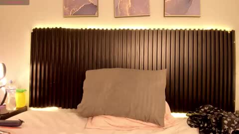 Snapshot of aleja__slav3 chatting on January 16, 2026, 8:46 pm aleja__slav3 online show from January 16, 2026, 8:46 pm