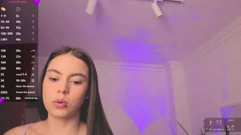 Snapshot of alejaa___ chatting on April 27, 2026, 11:19 am Alejandra online show from April 27, 2026, 11:19 am