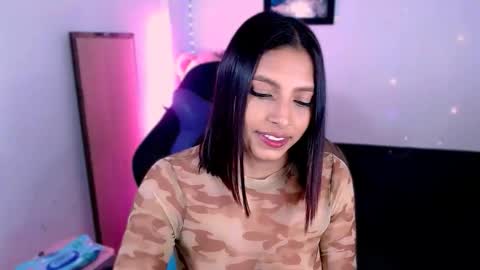 Aleja Harker  online show from October 17, 2025, 3:20 am