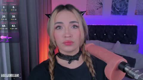 Snapshot of alejamillan1 chatting on December 16, 2024, 5:59 am night GTM -5 online show from December 16, 2024, 5:59 am