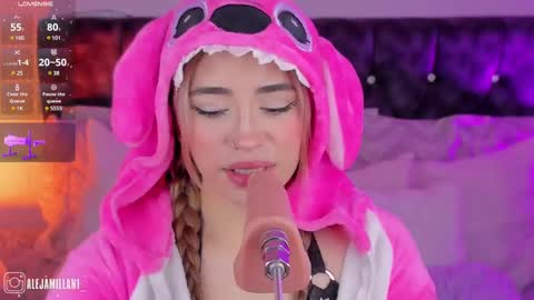 Snapshot of alejamillan1 chatting on March 10, 2025, 5:11 am night GTM -5 online show from March 10, 2025, 5:11 am