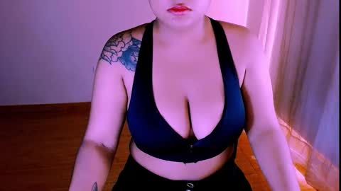 Alejandra  online show from October 1, 2025, 5:52 pm