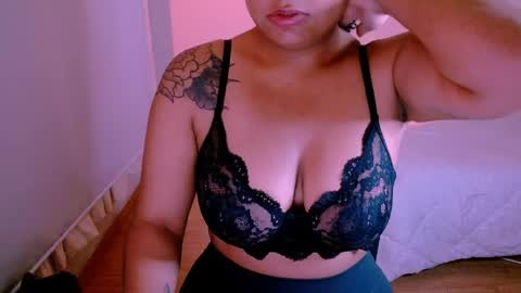 Alejandra  online show from May 12, 2026, 11:24 pm