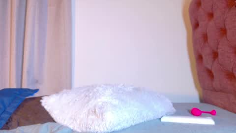 Snapshot of alejandra_dunn1 chatting on May 16, 2026, 12:18 am alejandra_dunn1 online show from May 16, 2026, 12:18 am