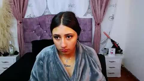 ALEJANDRA online show from November 23, 2025, 11:10 am