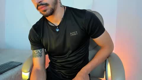 Alejo  online show from March 27, 2026, 4:18 am