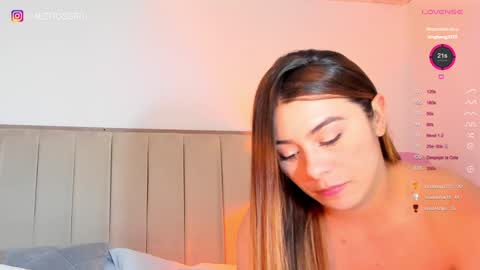 Snapshot of alejarosse chatting on December 14, 2024, 9:02 pm alejandra independent models online show from December 14, 2024, 9:02 pm