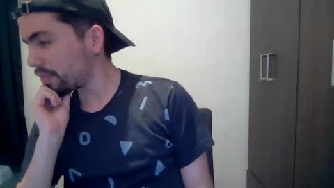alejo_shy online show from December 17, 2024, 4:34 am