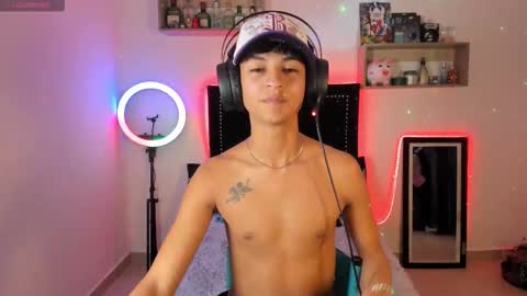 alejo online show from November 14, 2025, 4:55 am