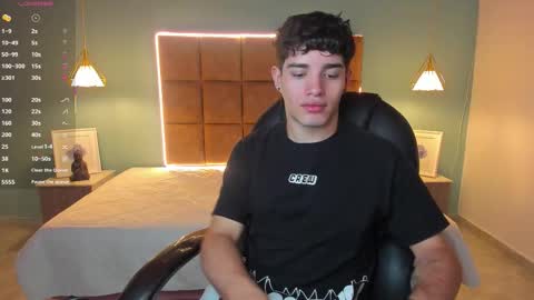 ALejoo Saenz online show from October 27, 2025, 12:58 am