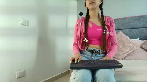 aleka_williams_ online show from November 10, 2025, 11:37 pm