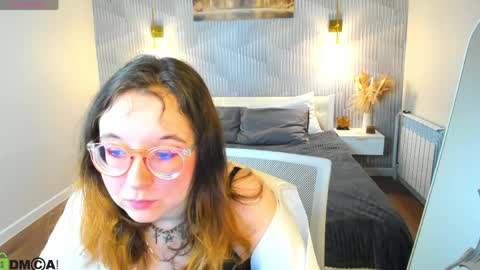 Aleks online show from March 31, 2026, 1:18 am