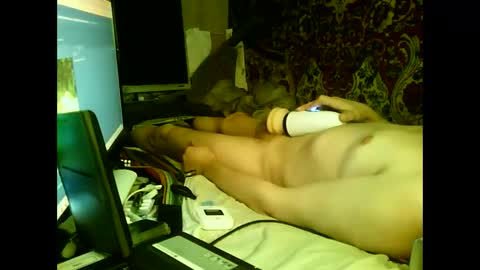 Snapshot of alekss4 chatting on February 24, 2025, 9:10 am alekss4 online show from February 24, 2025, 9:10 am