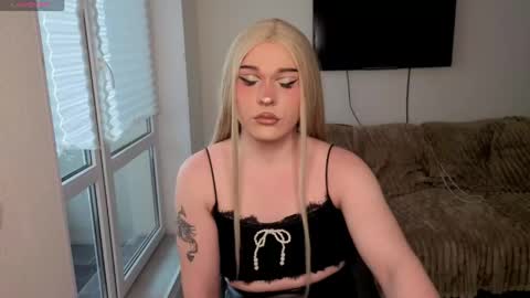 Snapshot of alena_dubai chatting on April 27, 2026, 2:26 pm ALENA INDEPENDENT MODEL online show from April 27, 2026, 2:26 pm