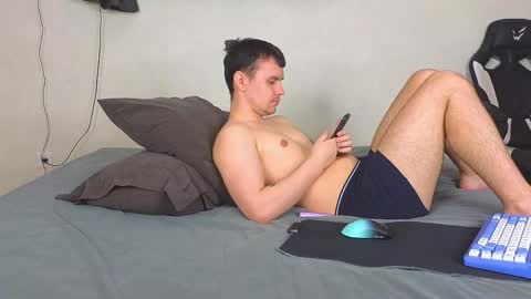 Alena online show from May 22, 2026, 3:06 pm