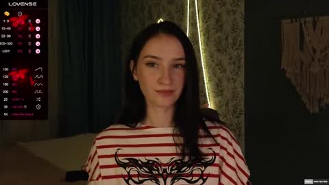 Alena online show from December 20, 2024, 6:02 pm