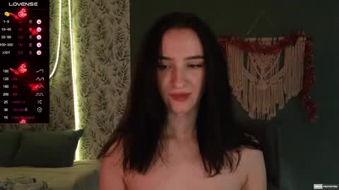 Alena online show from December 27, 2024, 8:07 pm