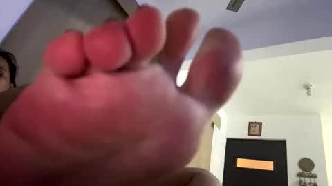 Snapshot of alenart chatting on November 3, 2025, 3:52 am alenart online show from November 3, 2025, 3:52 am