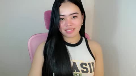 alesha_vibe_me online show from May 6, 2026, 8:25 pm