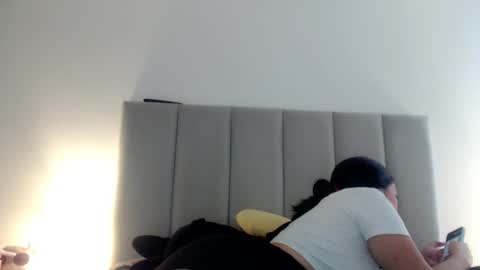 Aleska online show from December 4, 2025, 6:27 pm