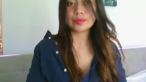 QUEEN OFF MILk  IM BACK  15 NOV online show from November 15, 2025, 9:00 pm