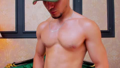 Snapshot of aless_king chatting on January 23, 2025, 6:14 pm Alessandro King online show from January 23, 2025, 6:14 pm