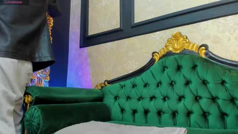 Snapshot of aless_king chatting on September 10, 2025, 2:06 pm Alessandro King online show from September 10, 2025, 2:06 pm