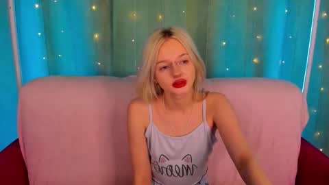 Snapshot of alessakiss chatting on February 16, 2026, 9:05 am alessakiss online show from February 16, 2026, 9:05 am