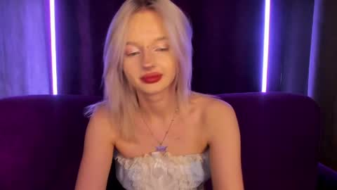 alessakiss online show from March 17, 2026, 9:01 am