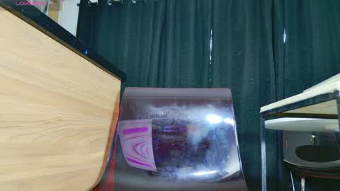 Snapshot of alessandra_222 chatting on April 9, 2026, 2:22 pm Alessandra online show from April 9, 2026, 2:22 pm