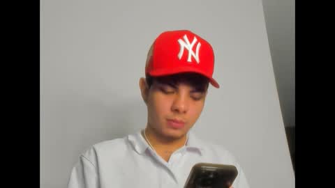 Alessandro online show from March 4, 2026, 6:19 am