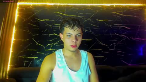 Alessandro online show from May 17, 2026, 5:16 am