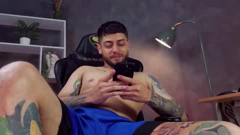 Snapshot of alessandro_duty chatting on September 19, 2025, 3:08 am Alessandro INDEPENDENT MODEL online show from September 19, 2025, 3:08 am