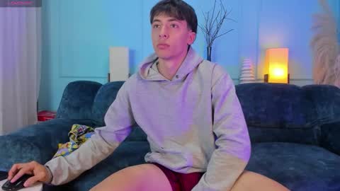 Snapshot of alessandro_dybala chatting on November 28, 2025, 1:25 pm Alessandro Dybala online show from November 28, 2025, 1:25 pm