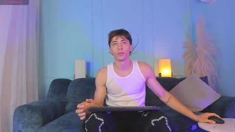 Snapshot of alessandro_dybala chatting on November 29, 2025, 12:41 pm Alessandro Dybala online show from November 29, 2025, 12:41 pm