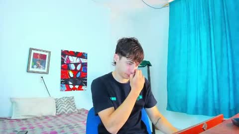 Snapshot of alessandro_dybala chatting on May 5, 2026, 12:46 pm Alessandro Dybala online show from May 5, 2026, 12:46 pm