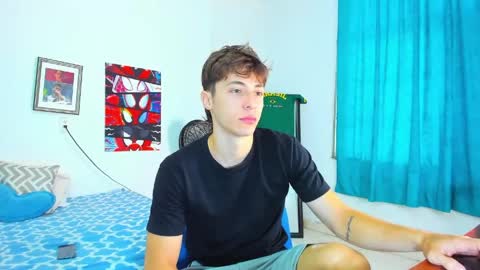 Snapshot of alessandro_dybala chatting on May 7, 2026, 12:21 pm Alessandro Dybala online show from May 7, 2026, 12:21 pm