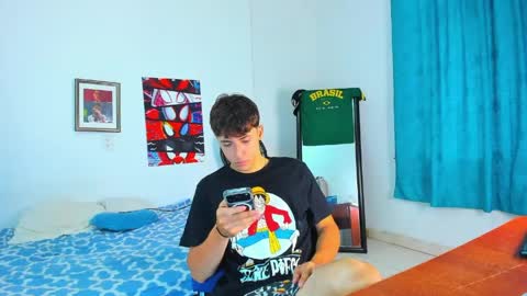 Snapshot of alessandro_dybala chatting on May 19, 2026, 12:44 pm Alessandro Dybala online show from May 19, 2026, 12:44 pm