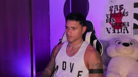 Snapshot of alessandro_vanni chatting on July 1, 2026, 3:19 am Alessandro Vanni online show from July 1, 2026, 3:19 am