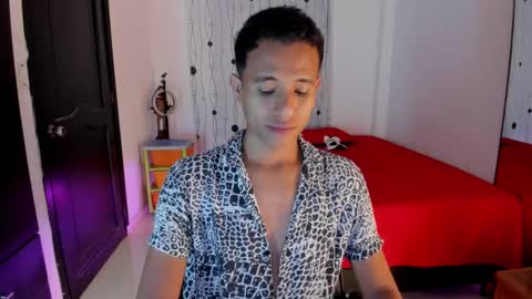 Alessandro online show from February 22, 2025, 2:17 am