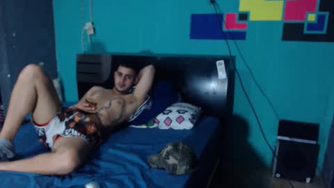 Snapshot of alessandrobooy chatting on December 15, 2025, 4:28 am alessandro online show from December 15, 2025, 4:28 am