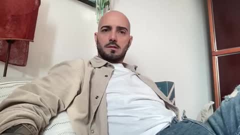 alessandromori91 online show from March 5, 2026, 3:08 pm