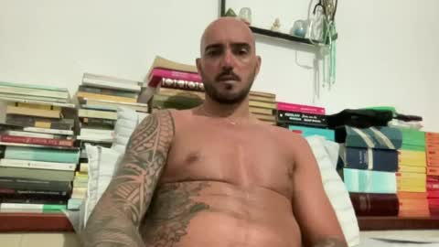 alessandromori91 online show from July 4, 2026, 7:42 pm
