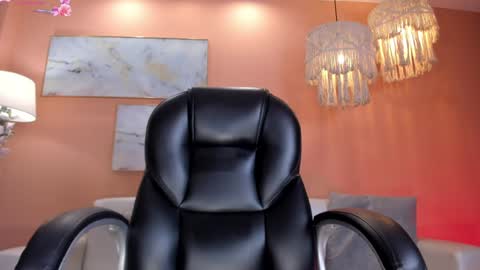 Snapshot of alessaromero chatting on January 8, 2025, 7:34 pm ALESSA ROMERO online show from January 8, 2025, 7:34 pm