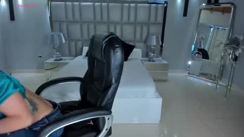 ALESSA ROMERO  online show from March 25, 2026, 8:26 pm