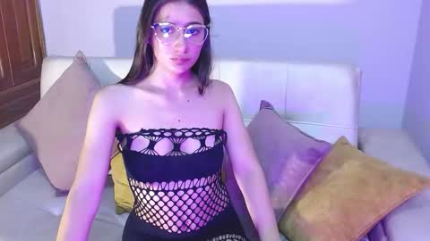 Alessia online show from September 12, 2025, 2:06 pm